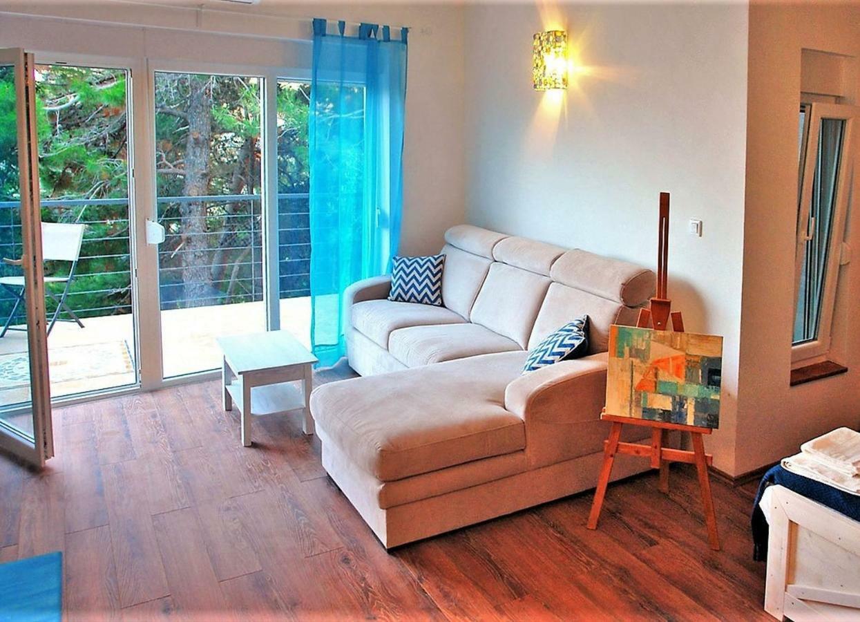 Maramare Apartments Stara Baška Eksteriør bilde