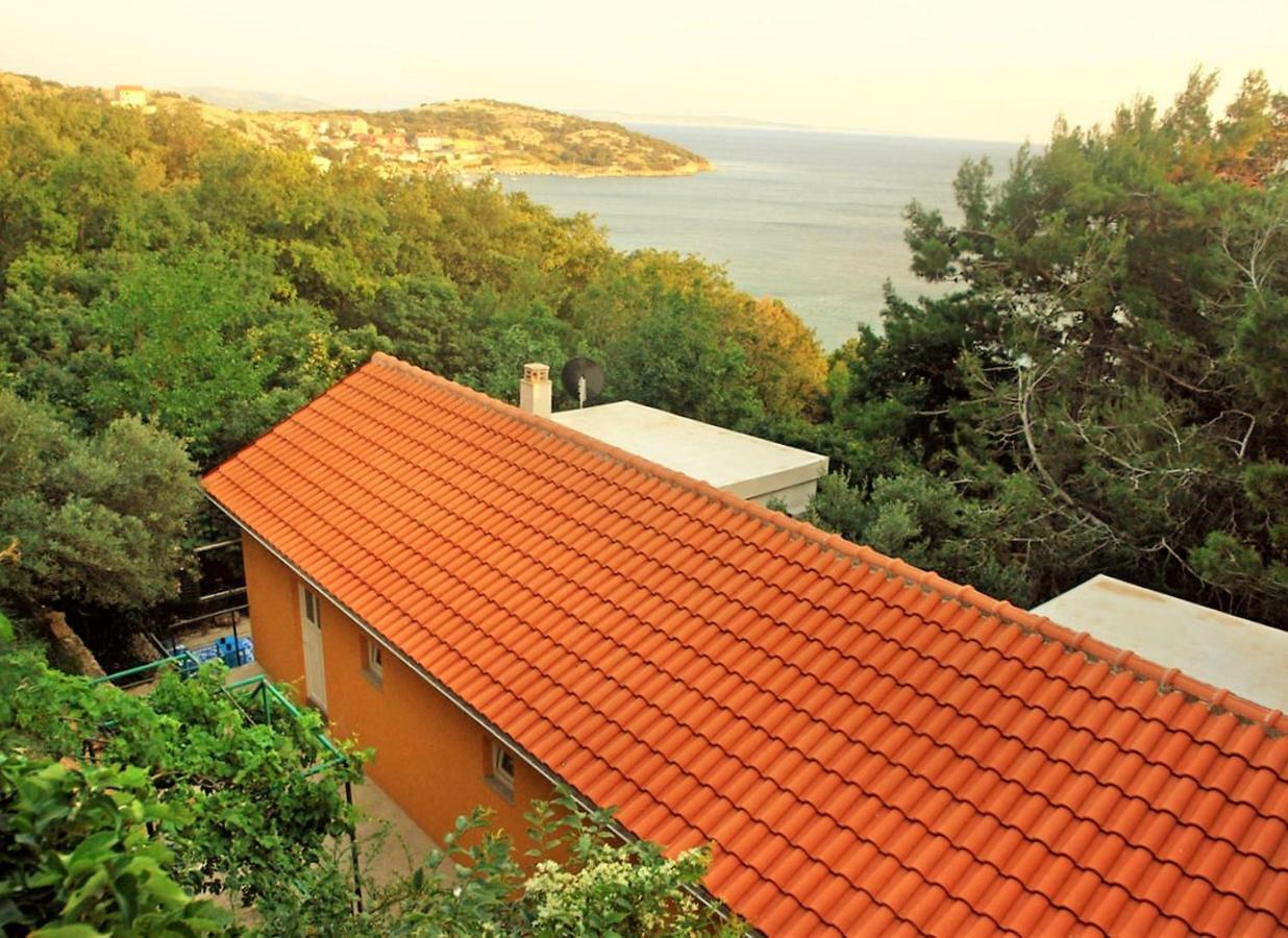 Maramare Apartments Stara Baška Eksteriør bilde