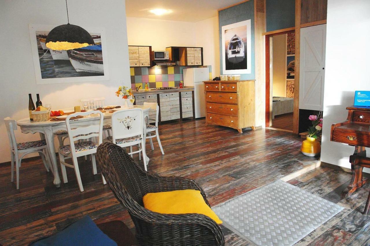 Maramare Apartments Stara Baška Eksteriør bilde
